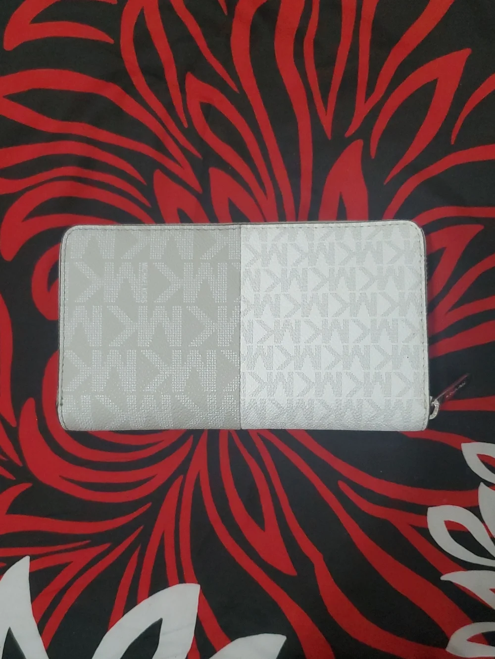 Michael Kors White and Light Gray Medium Zip Wallet